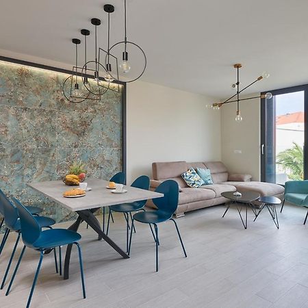 Tiffany Apartments ツァヴタット エクステリア 写真