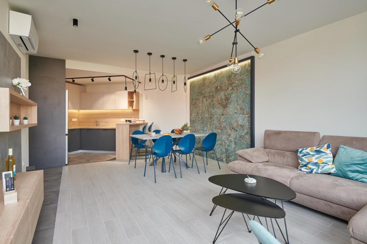 Tiffany Apartments ツァヴタット エクステリア 写真